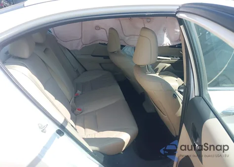 2016 Honda Accord Ex-L V-6 z USA, uszkodzony, nr VIN 1HGCR3F87GA027607